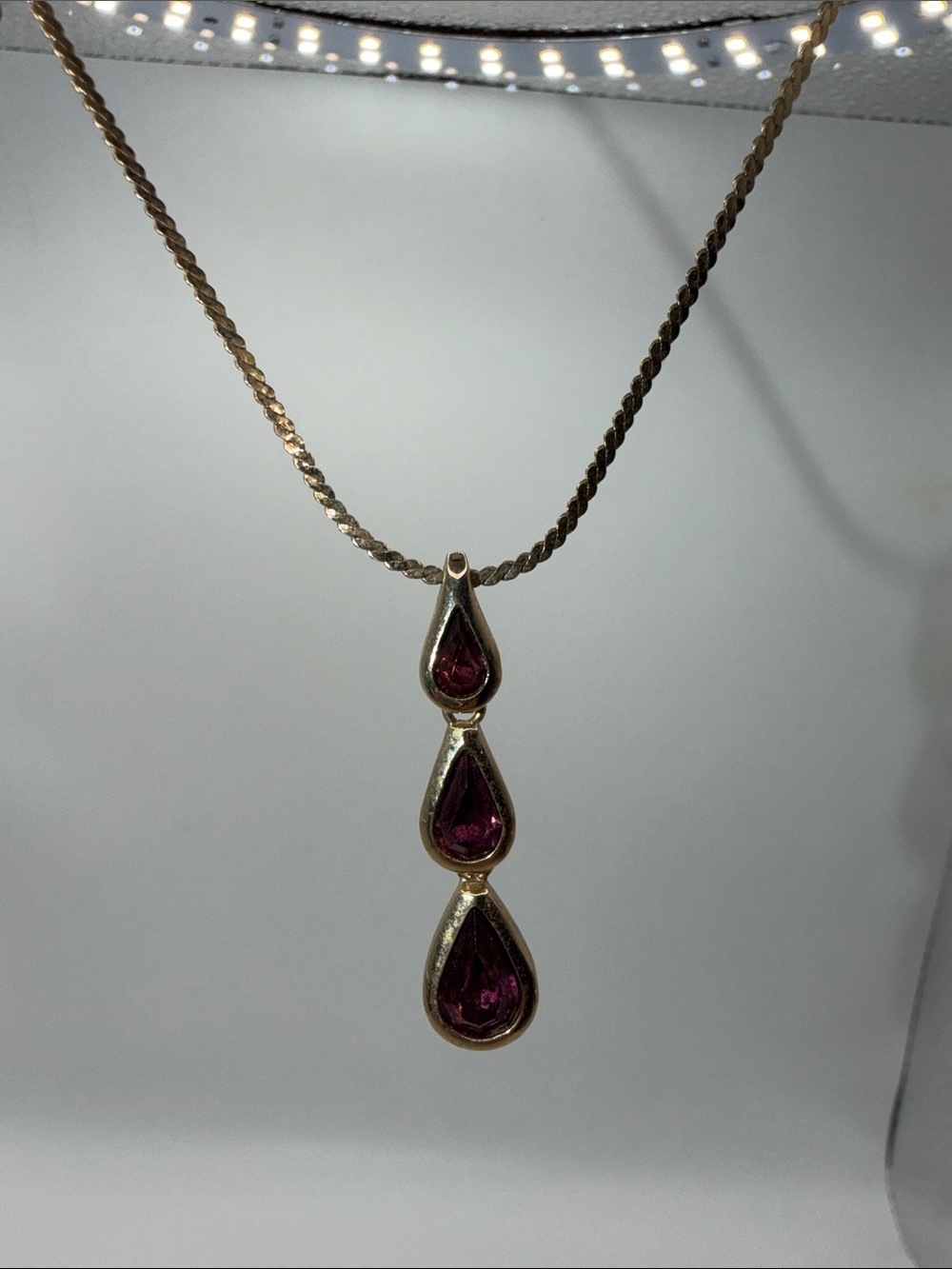 Vintage SC Gold Tone Purple Teardrop Triple Drop Pendant Necklace